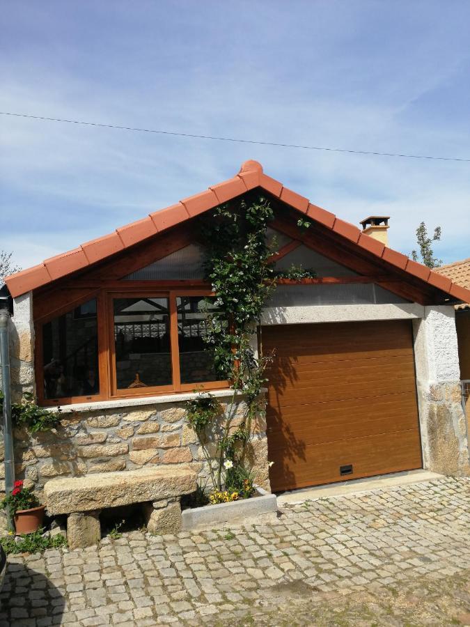 Вилла Casa Freixedelo Santa Comba de Rossas Экстерьер фото