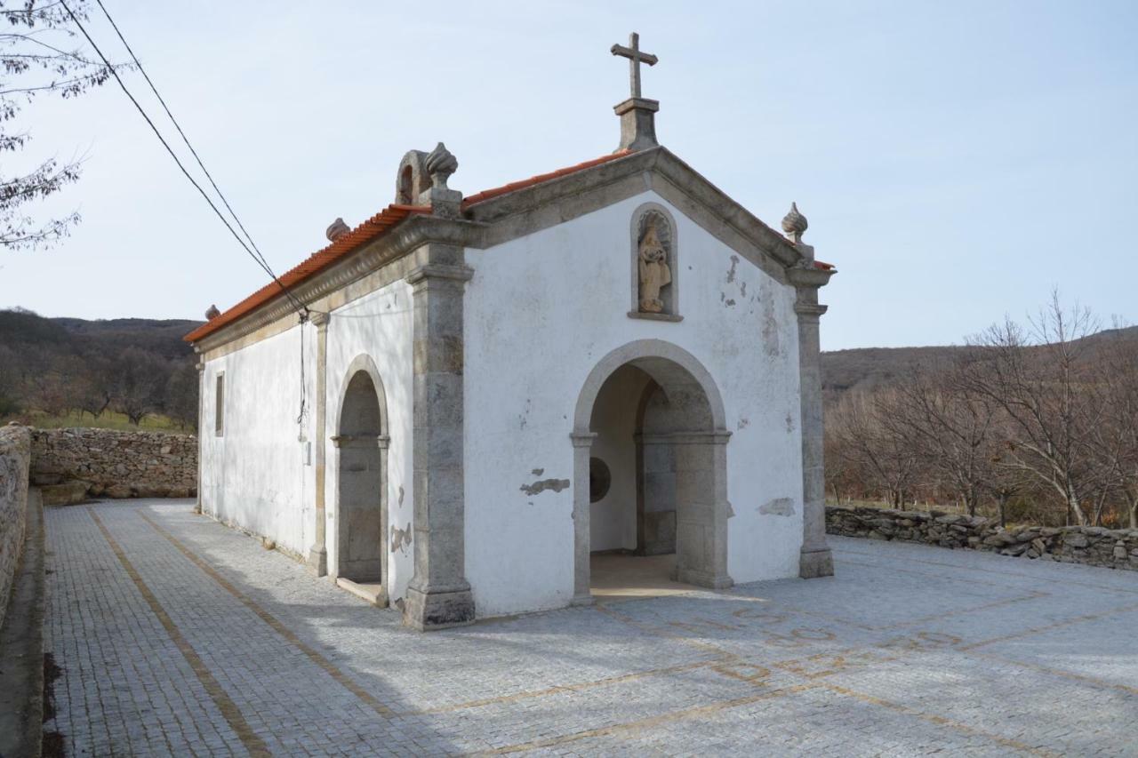 Вилла Casa Freixedelo Santa Comba de Rossas Экстерьер фото