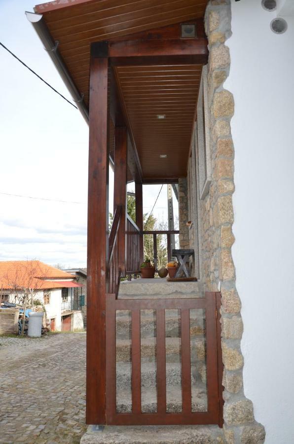 Вилла Casa Freixedelo Santa Comba de Rossas Экстерьер фото