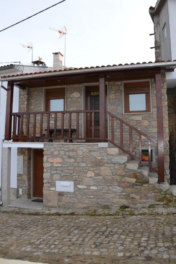 Вилла Casa Freixedelo Santa Comba de Rossas Экстерьер фото